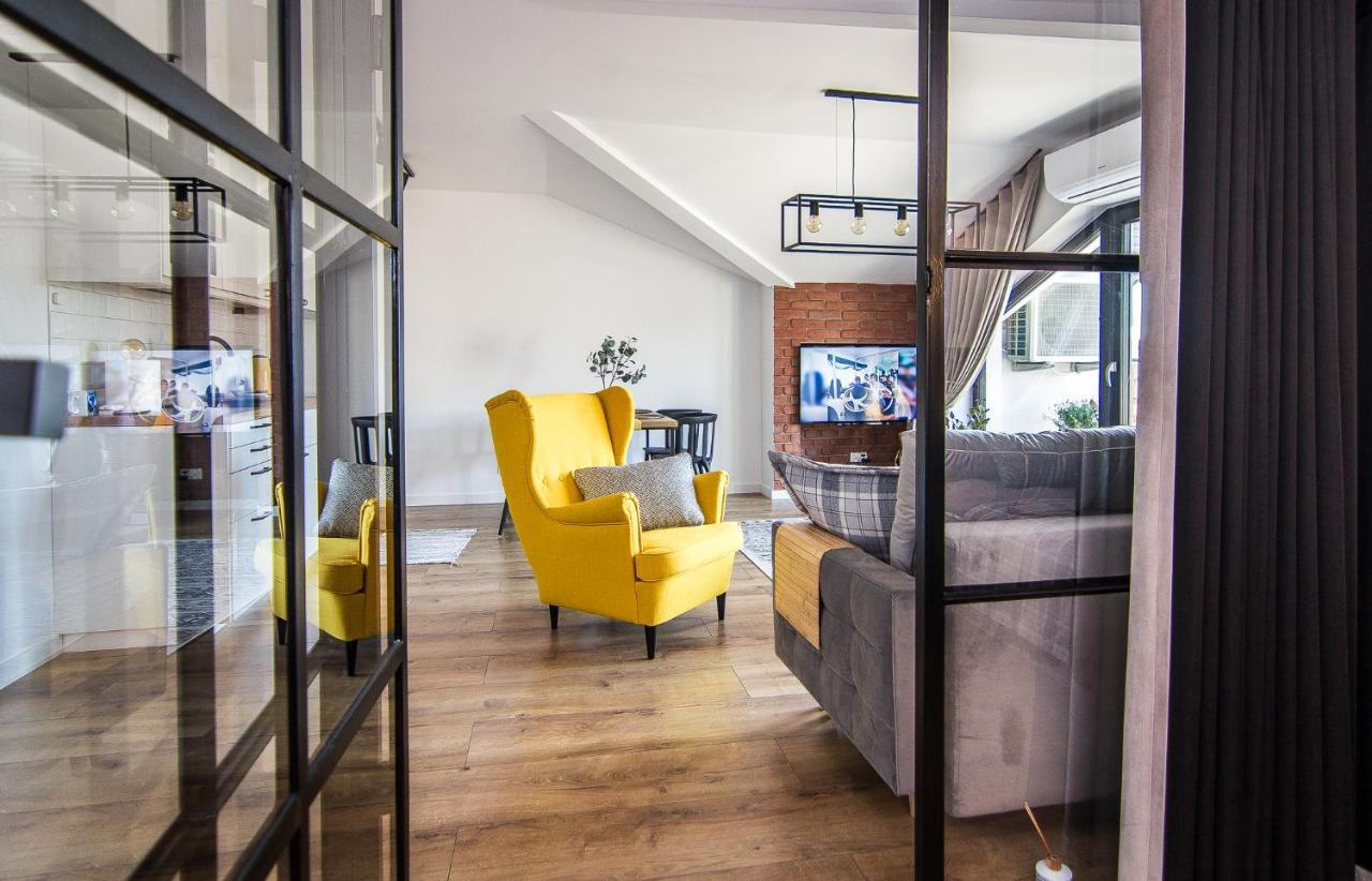 Apartamenty W37 โนวือตาร์ก ภายนอก รูปภาพ