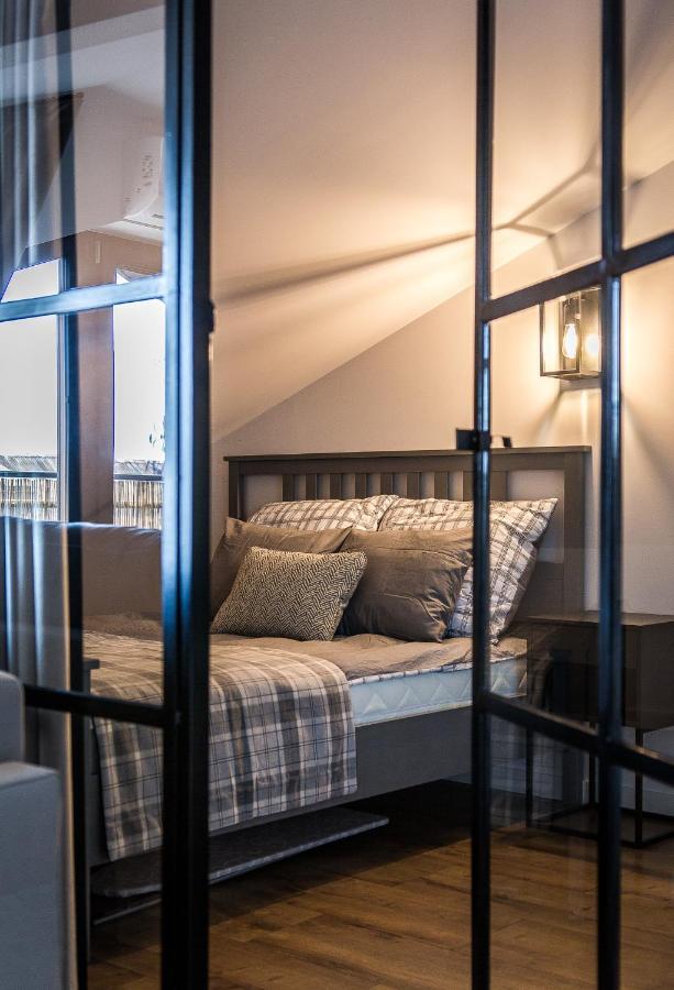 Apartamenty W37 โนวือตาร์ก ภายนอก รูปภาพ